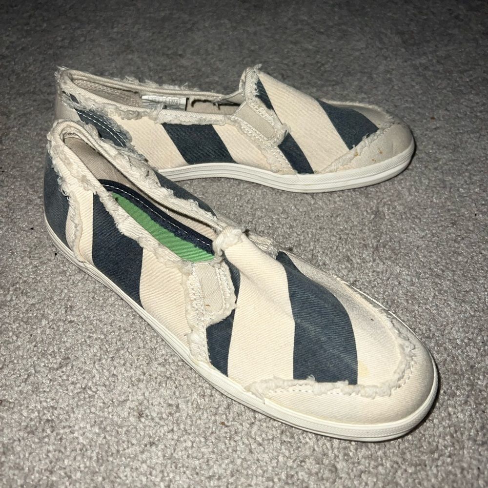 NWOB KEDS slip-ons youth size 2